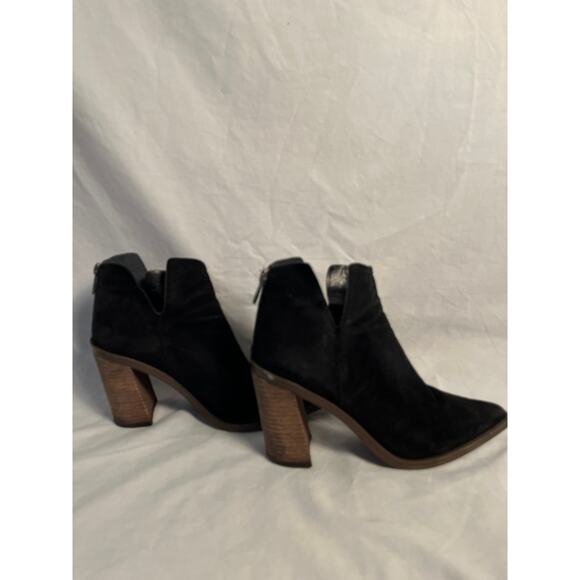 Vince Camuto Black Suede Ankle Boots Block Heel Women’s Size 7 - Picture 5 of 8